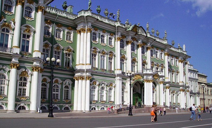 Hermitage Museum in Saint Petersburg - Exterior view
