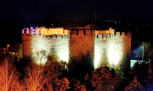 Soroca Fortress - Grandiose fortress at night