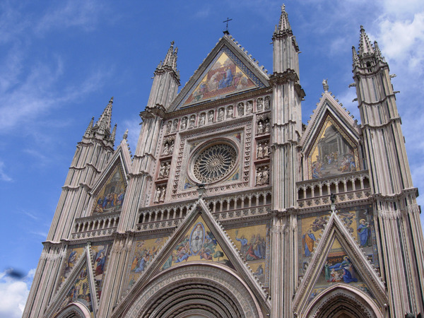 Orvieto Cathedral - Exterior view