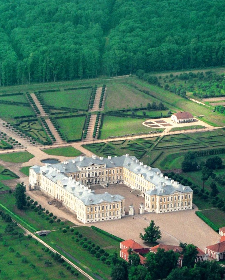 The Rundale Palace - Famous place for visitors